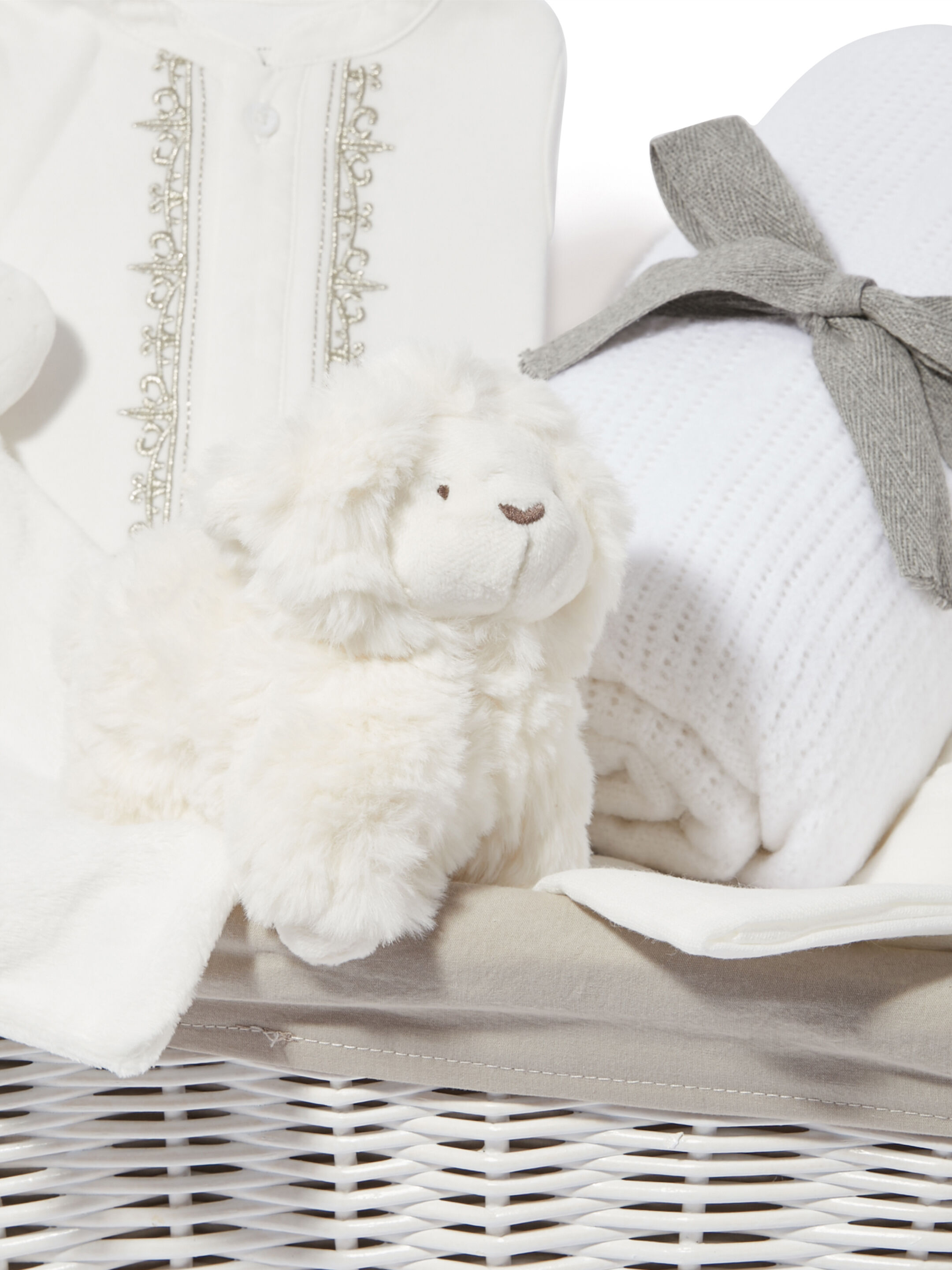 Baby Gift Hamper - 5 Piece Set with Embroidered Eid Sleepsuit image number 3